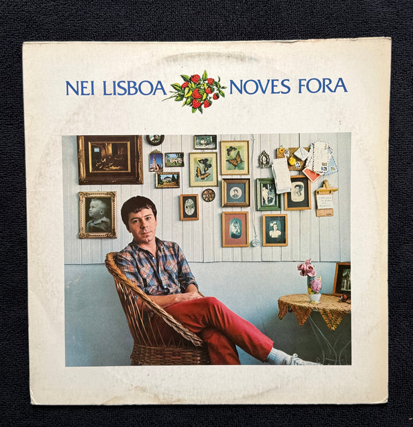 Capa de NOVES FORA